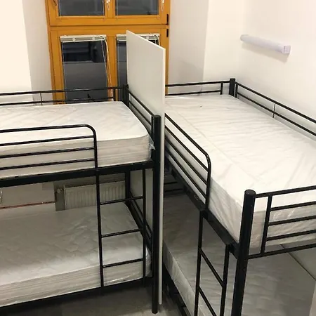 Hostel Opera